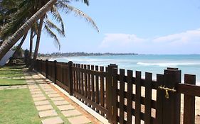 Love Birds Beach Hotel